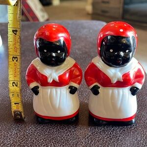 Black Americana Salt and Pepper Shaker #3